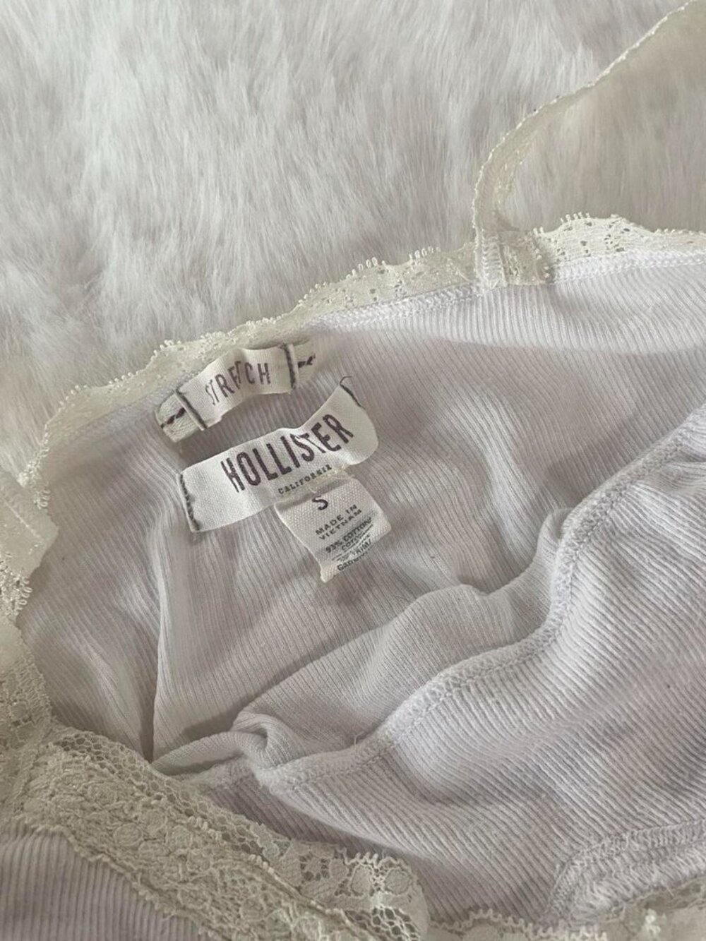 y2k vintage hollister lace cami ♡ - Picture 4 of 5